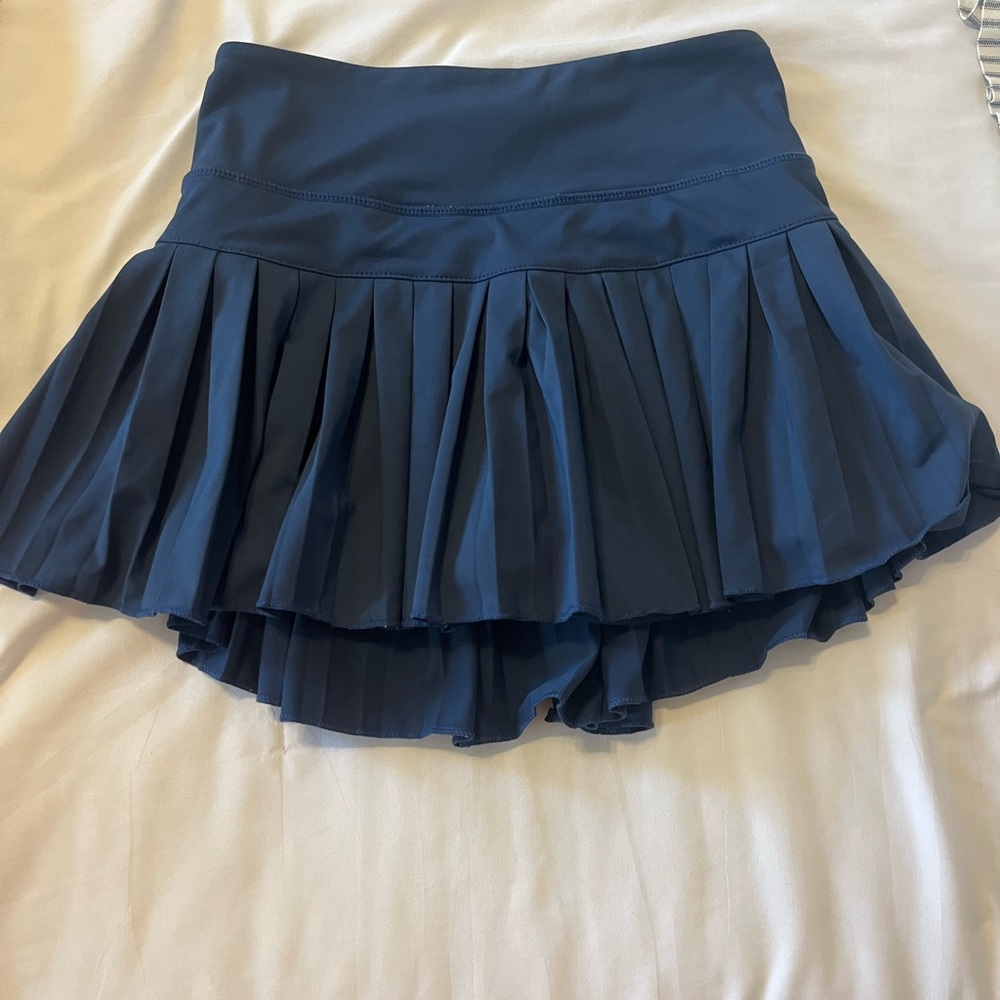 Elegant Navy Pleated Skirt